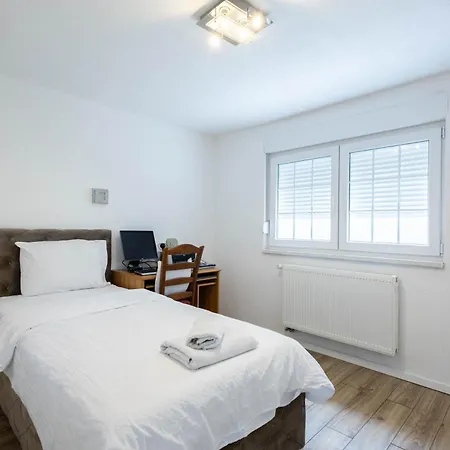 Apartment Lumina *
