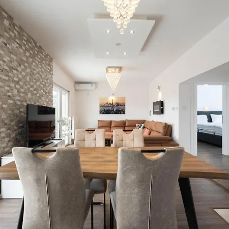 Apartment Lumina