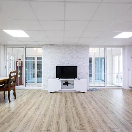 Lumina Apartment