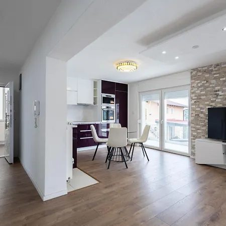 Apartment Lumina